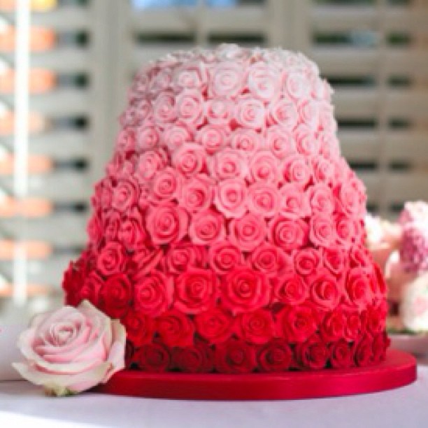 Red Rose Ombre Cake